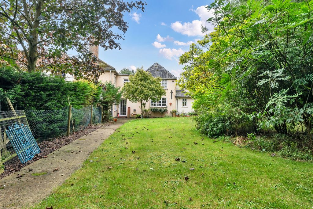 Property photo 1 of 30