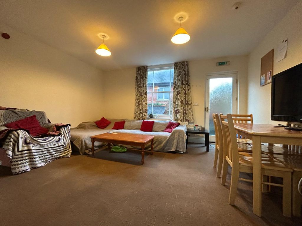 Property photo 2 of 9 Img_1158.Jpg