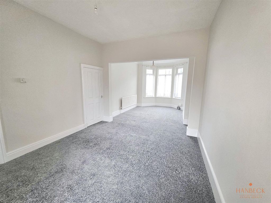 Property photo 3 of 13 20251001_113901.Jpg