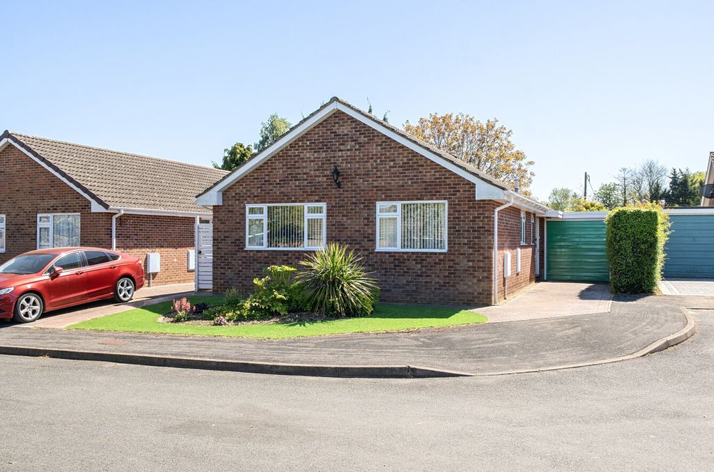 Property photo 1 of 13 1453586-3-69F359F...