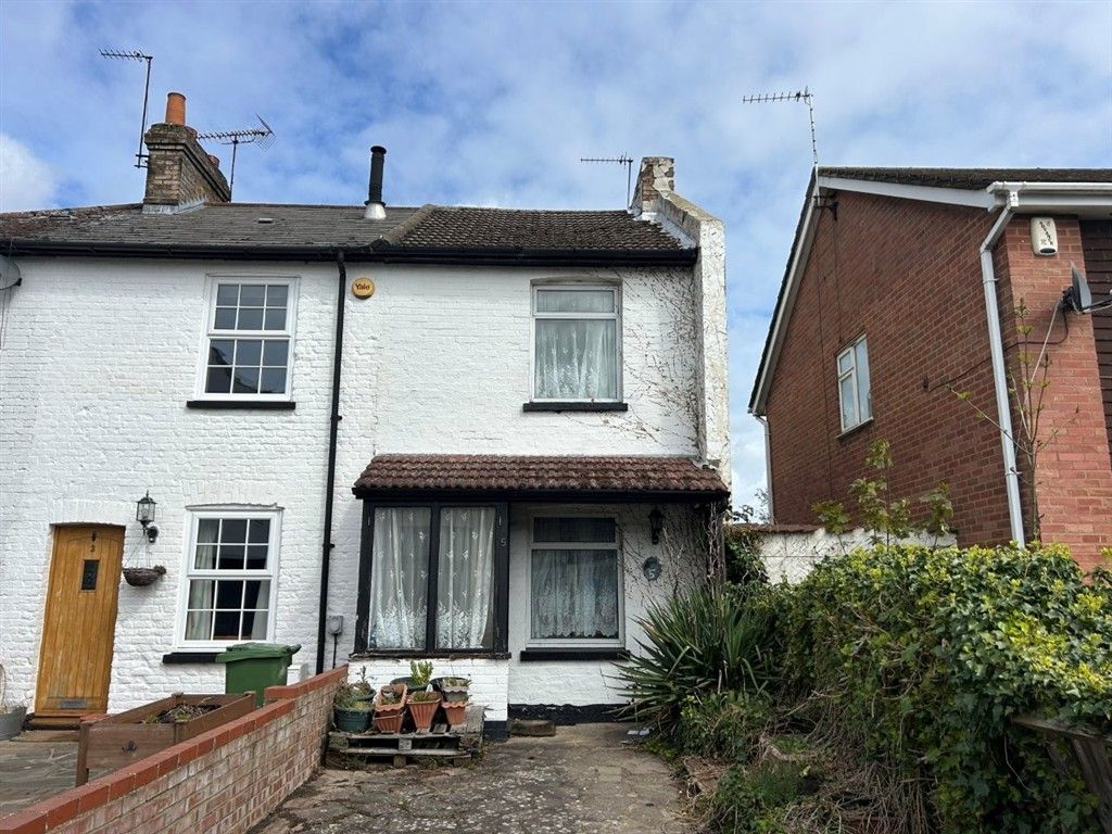 Property photo 1 of 8