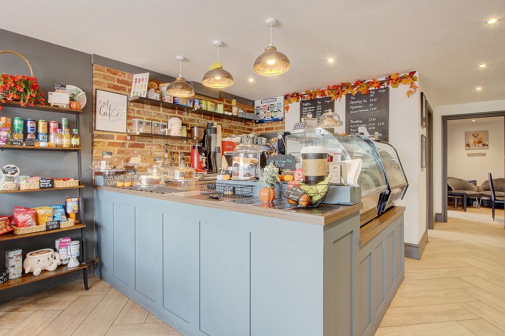 Property photo 3 of 22