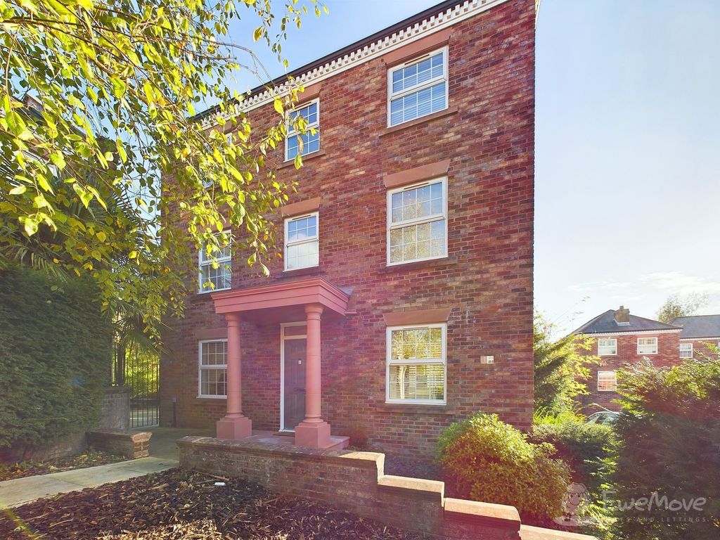 Property photo 1 of 15 Front