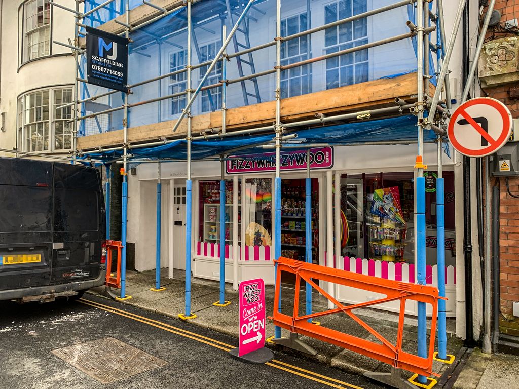 Property photo 3 of 14 26 Church Street, Launceston, Pl15 8Ar