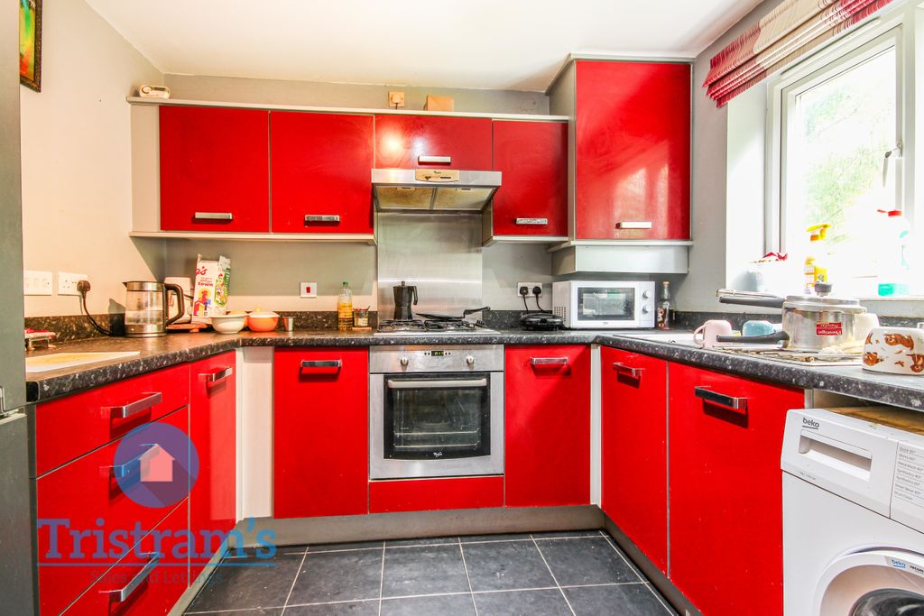 Property photo 3 of 13 Img_2825