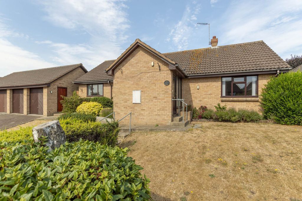 Property photo 1 of 14