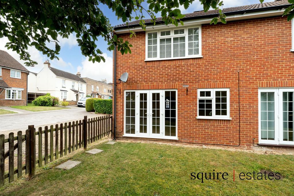 Property photo 3 of 13