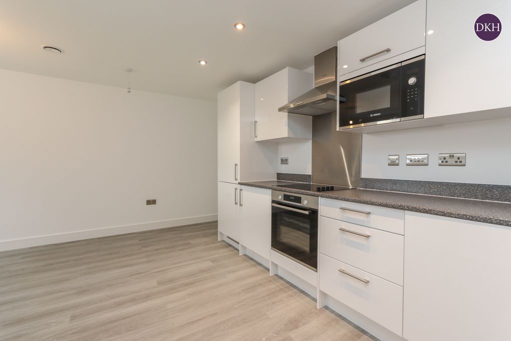 Property photo 2 of 10 Photo 02