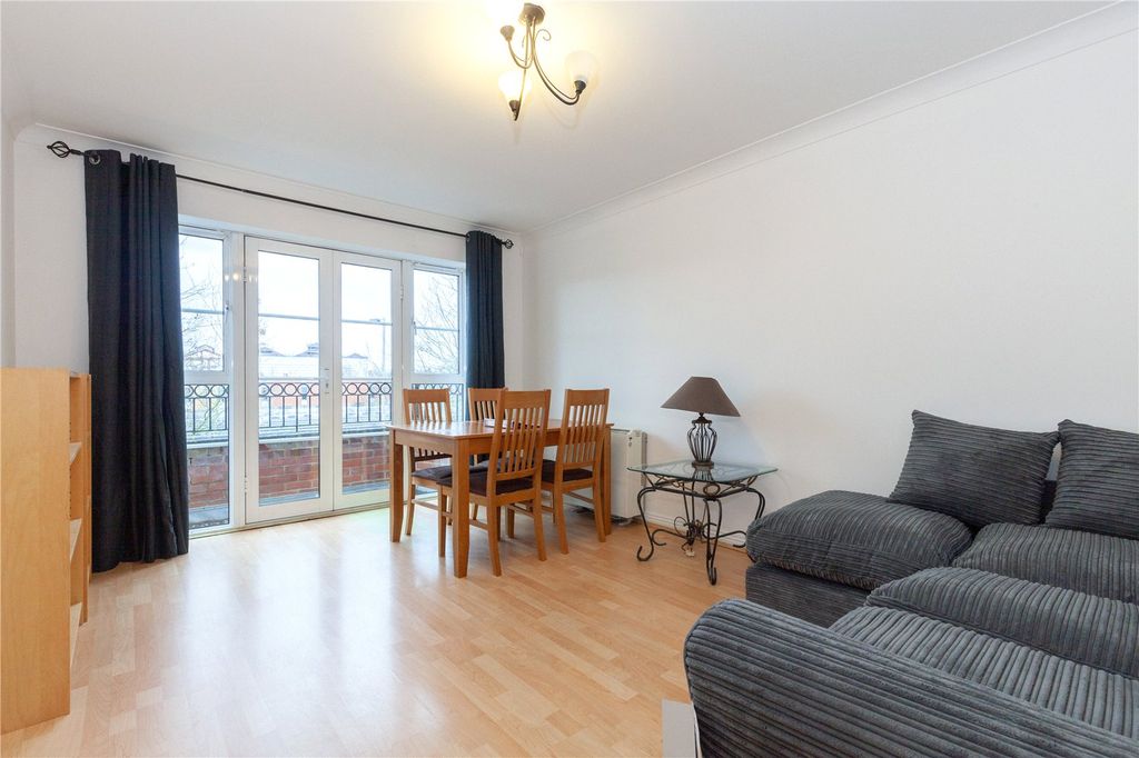 Property photo 3 of 12 Picture No. 20