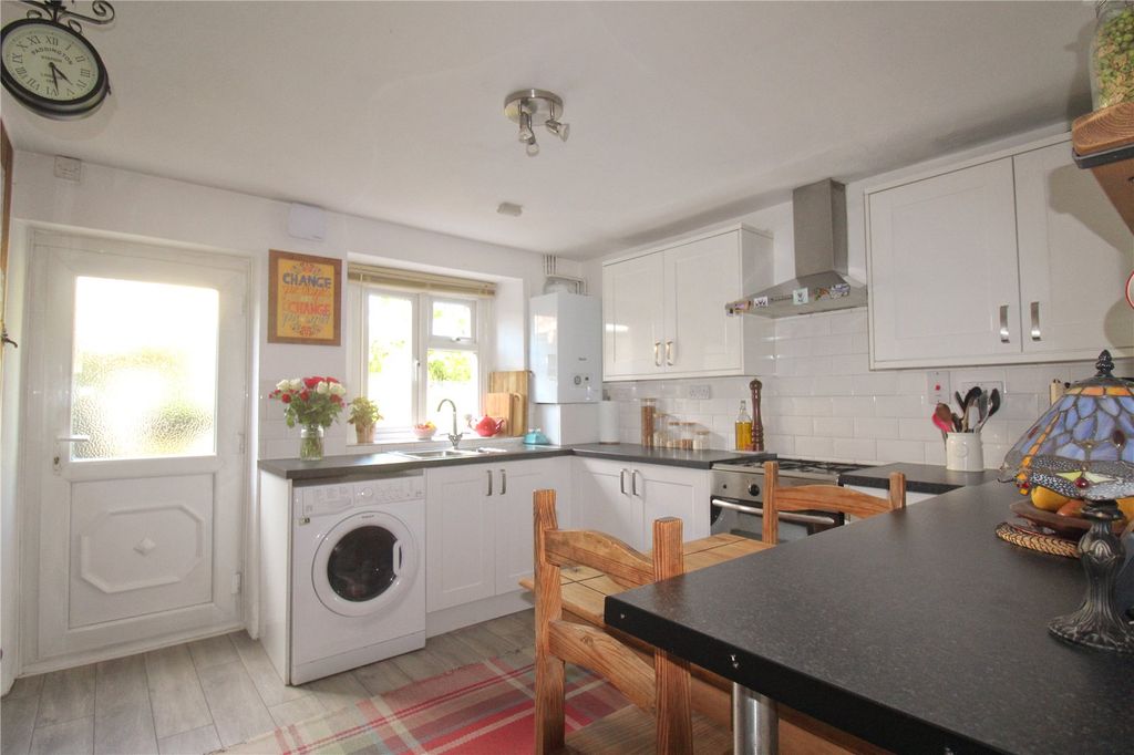 Property photo 2 of 15 Picture No. 06