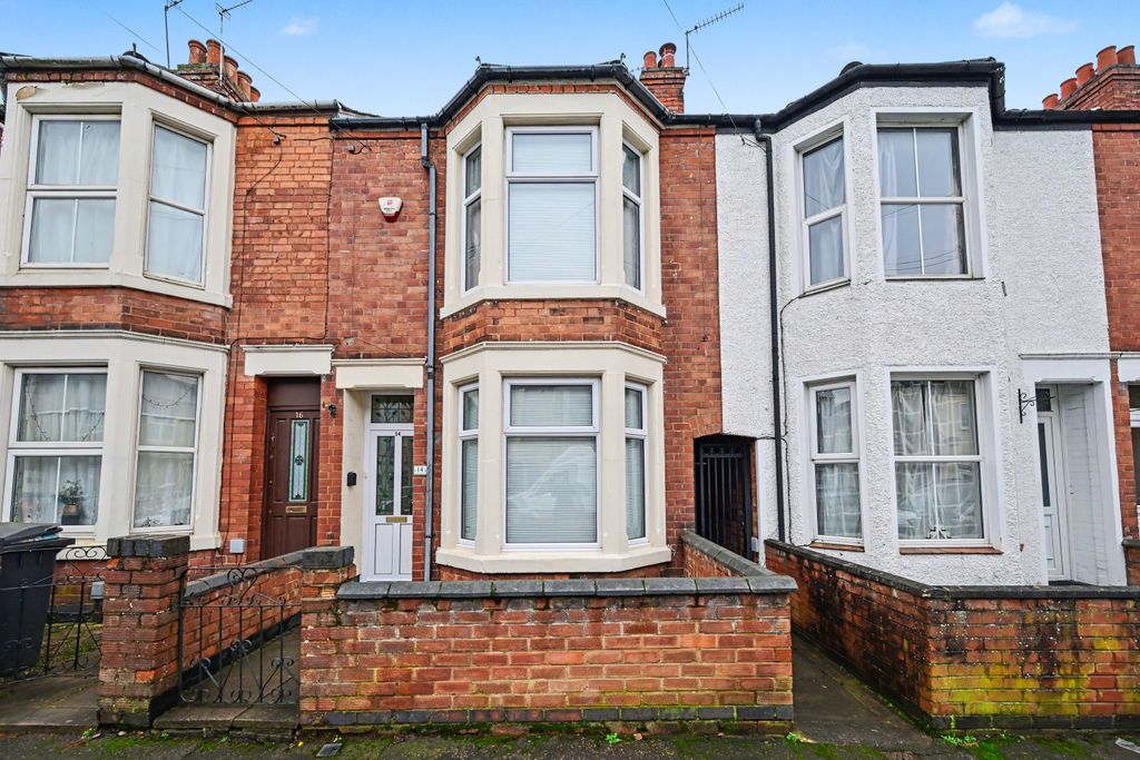 Property photo 1 of 20