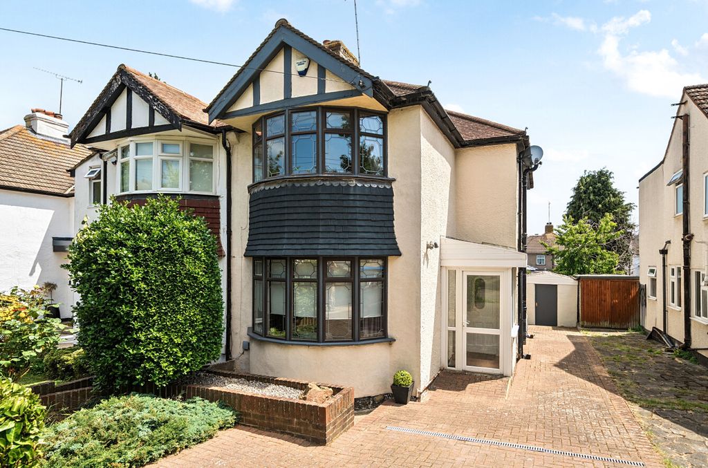 Property photo 1 of 20 1479530-32-6A391d...