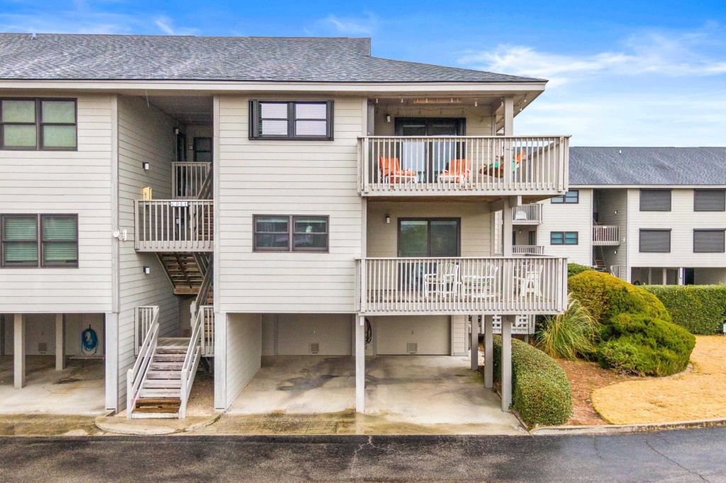 Property photo 1 of 31