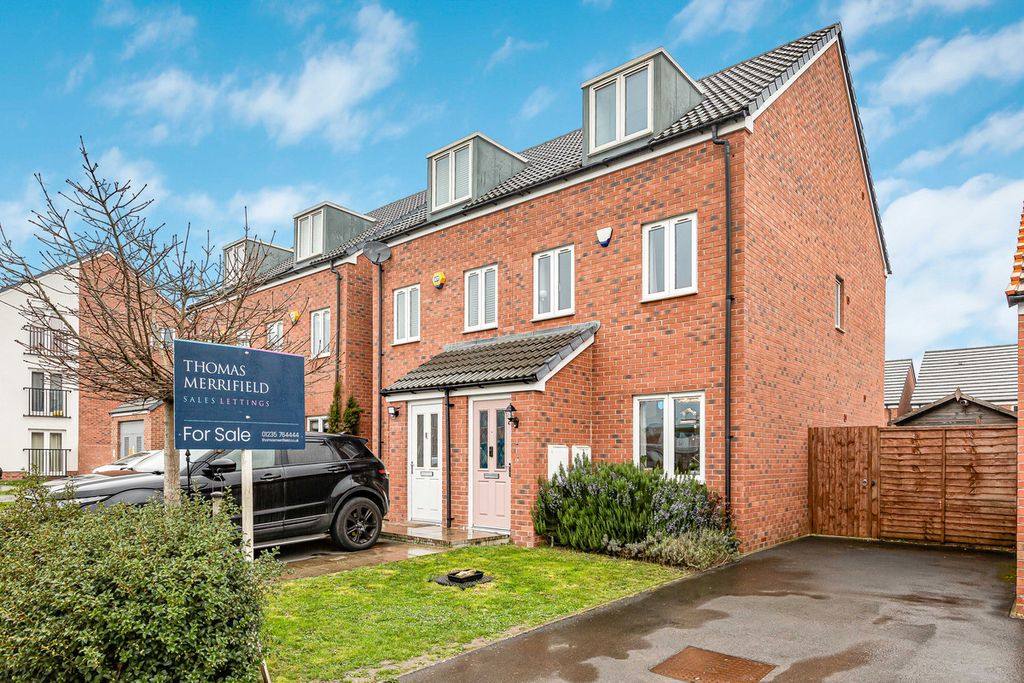 Property photo 1 of 18