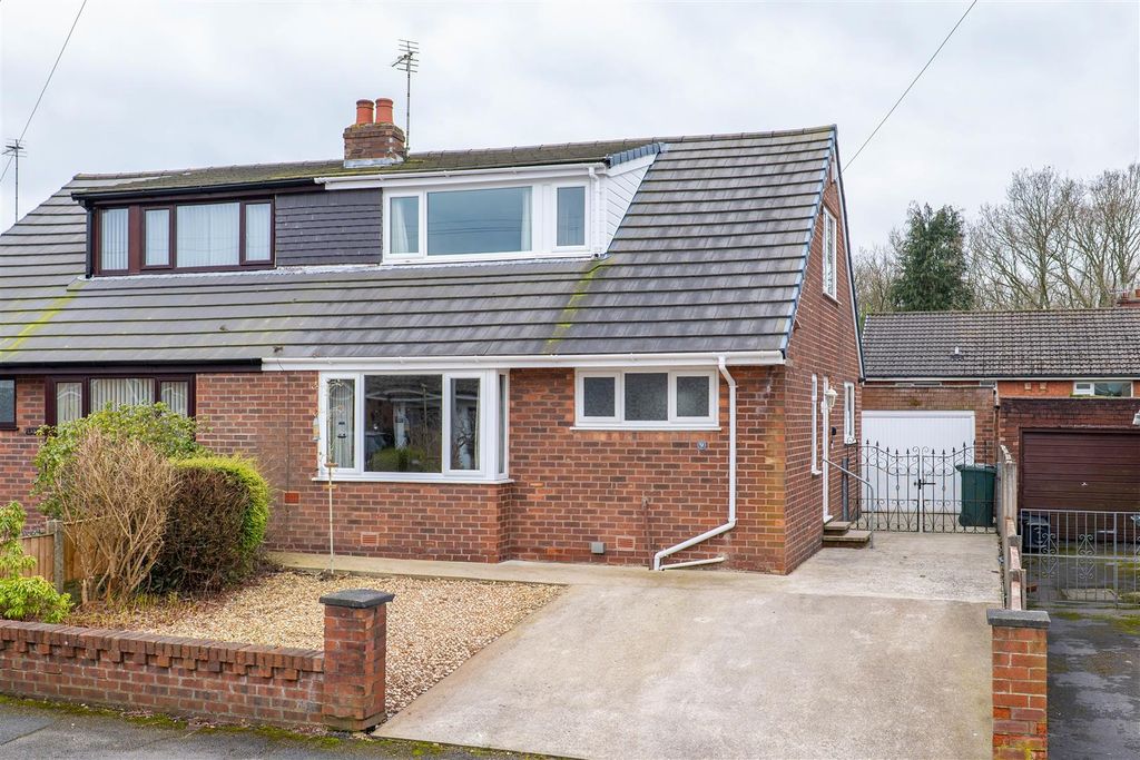 Property photo 1 of 19 Front External