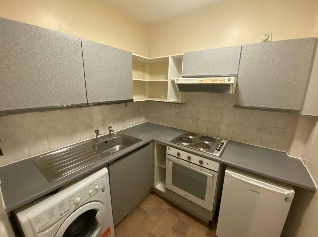 Property photo 3 of 7 Photo 3