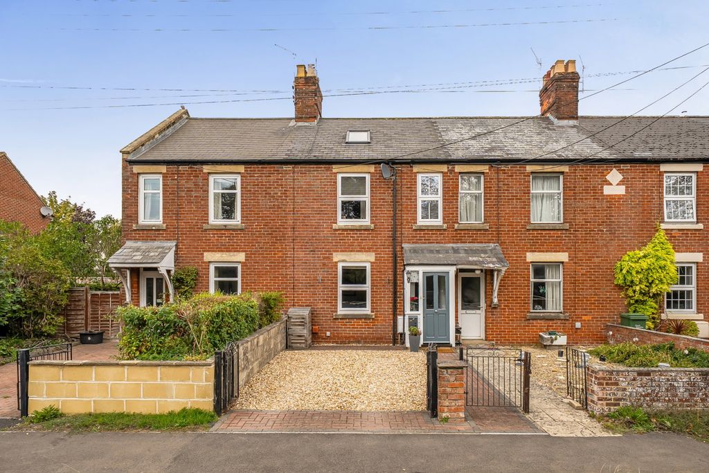 Property photo 1 of 23