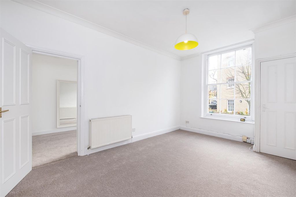 Property photo 3 of 17 Helliwell & Co