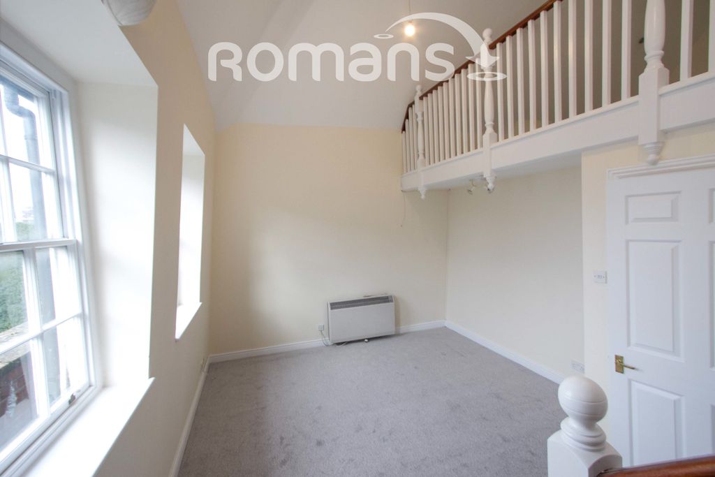 Property photo 2 of 9 2