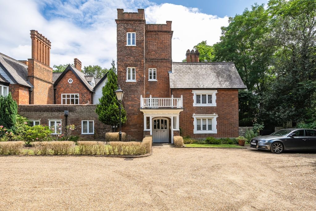 Property photo 1 of 19 1167056 (1)