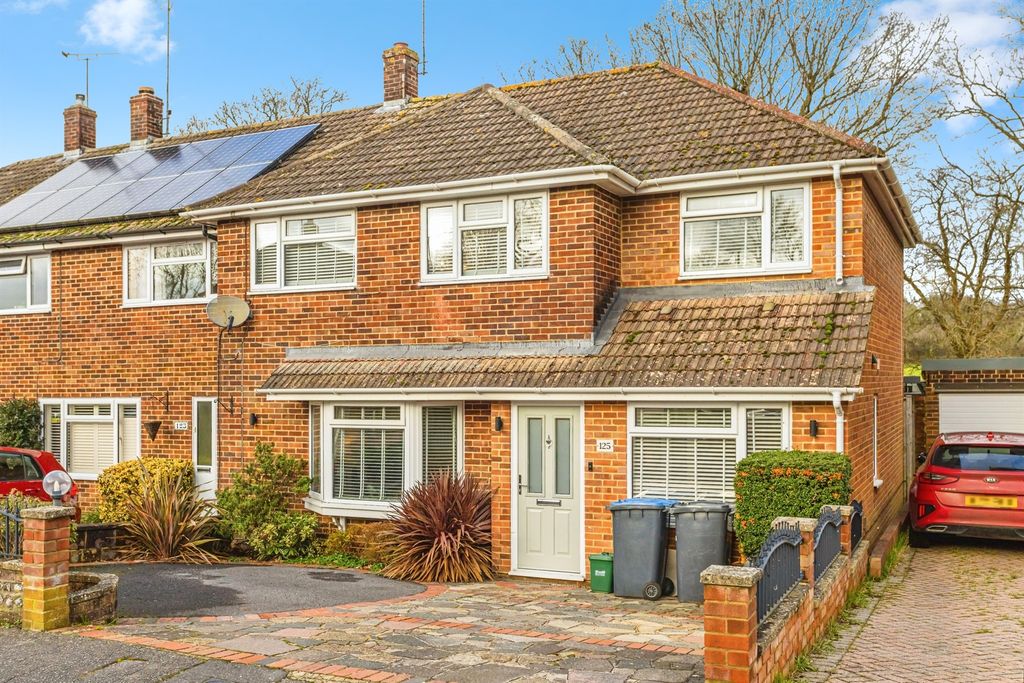 Property photo 1 of 20