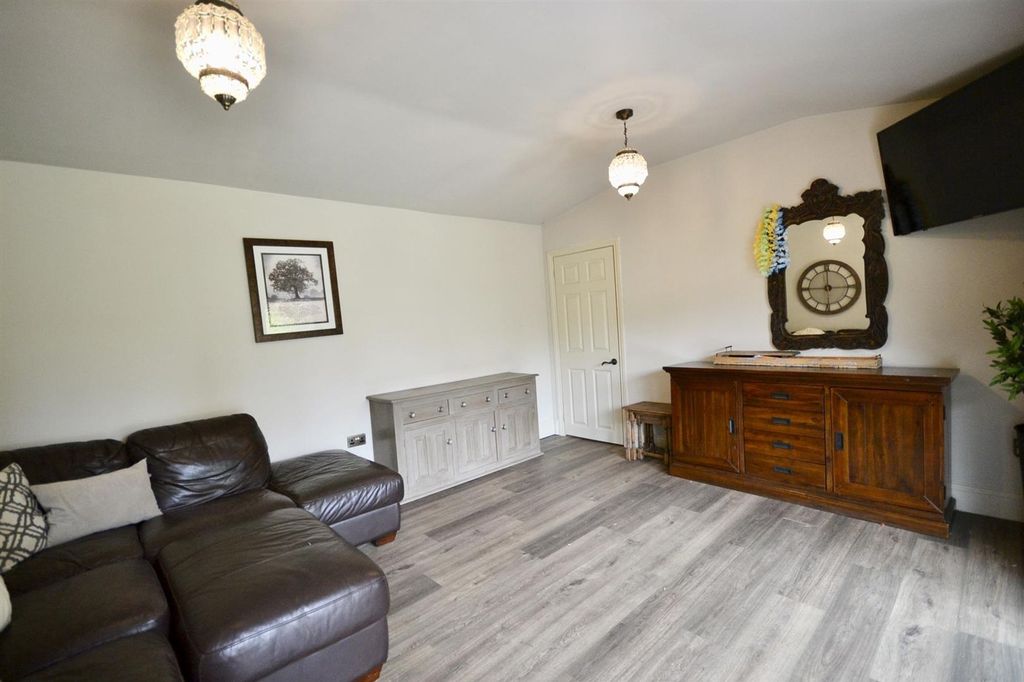 Additional image 33 of 4 bed semi-detached house for saleMelbourne Road, Ibstock LE67