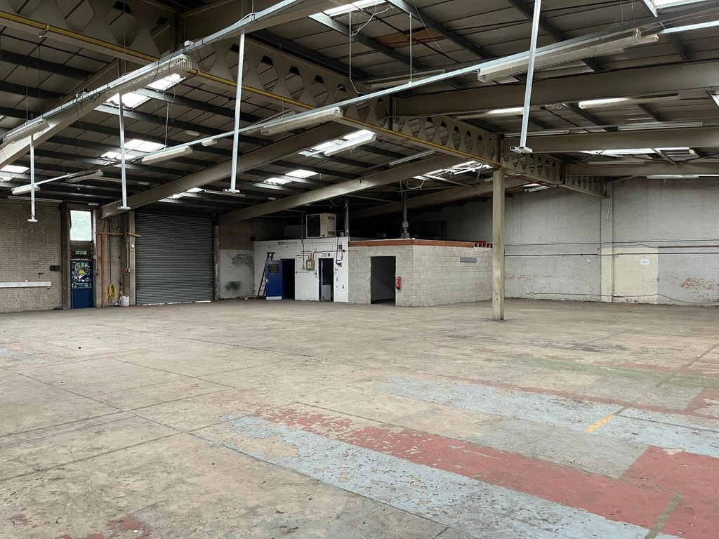 Property photo 2 of 6