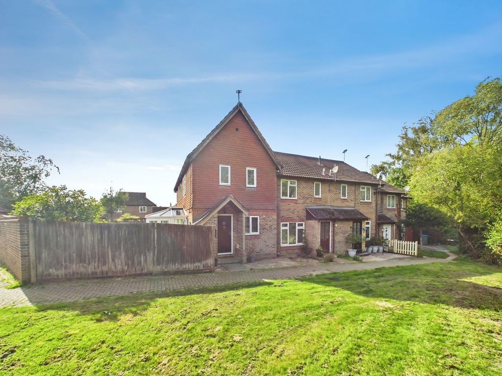 Property photo 1 of 16