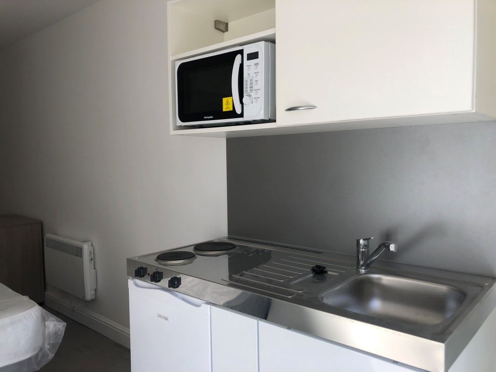 Property photo 3 of 5 Kitchen