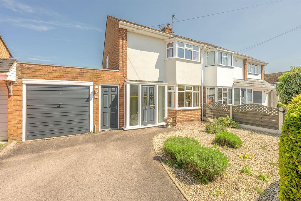 Property photo 1 of 16