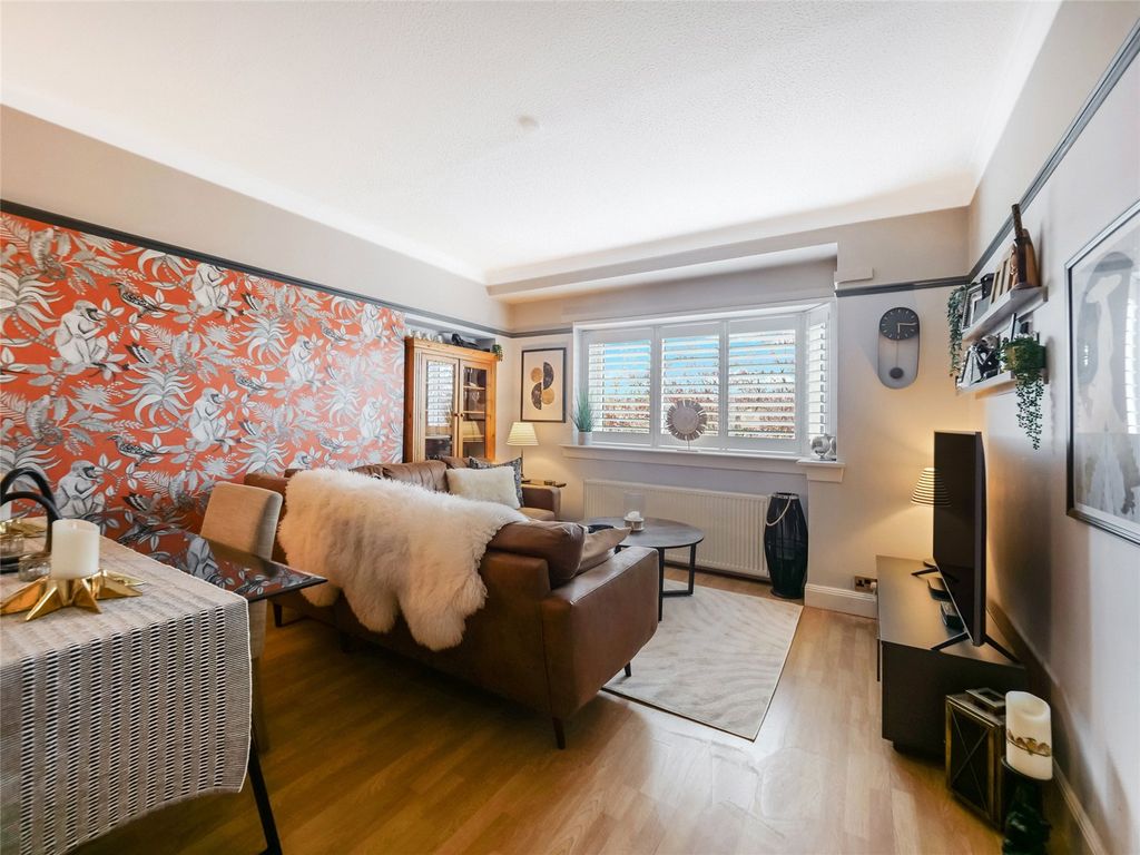 Property photo 3 of 26 Picture No. 10