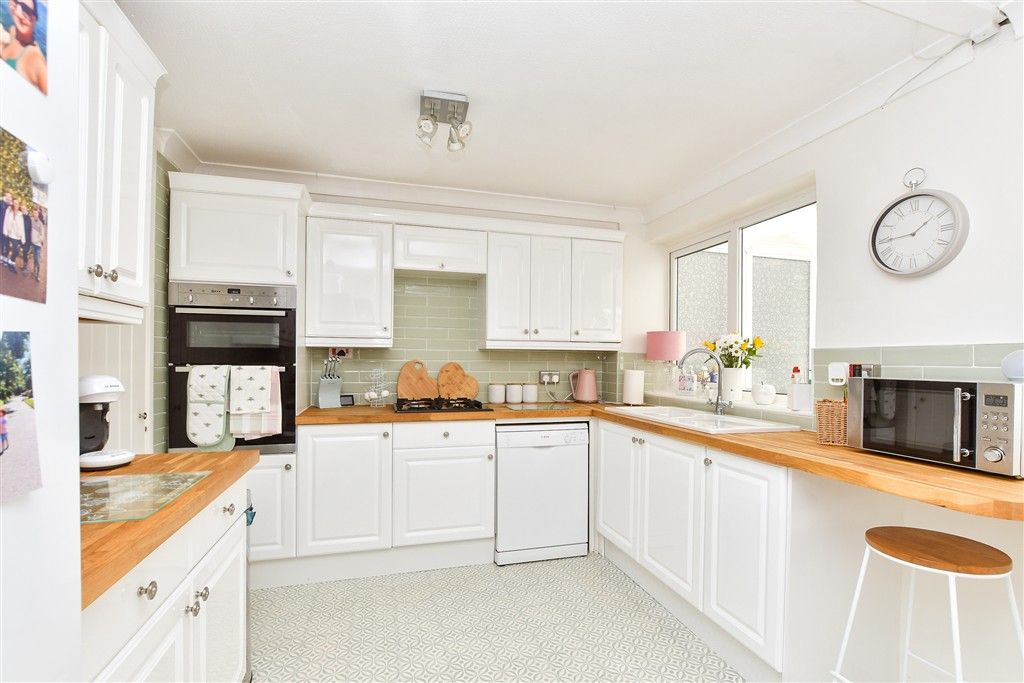 Property photo 1 of 12 Kitchen /Diner