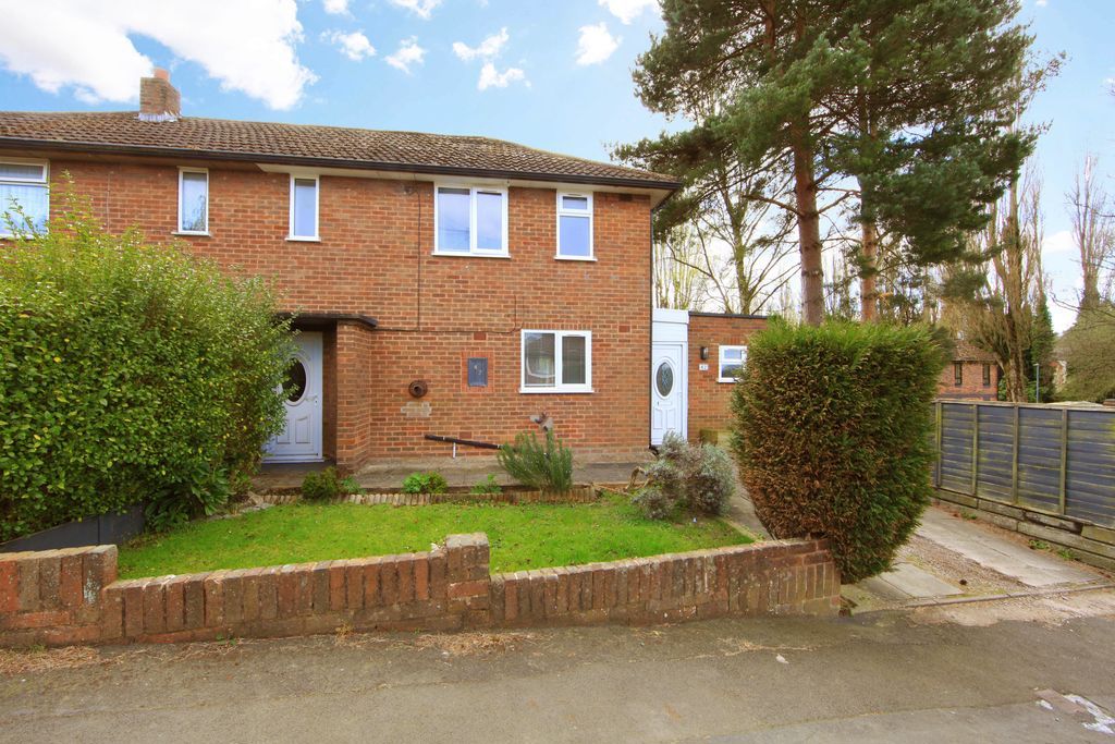 Property photo 3 of 15 Photo 2