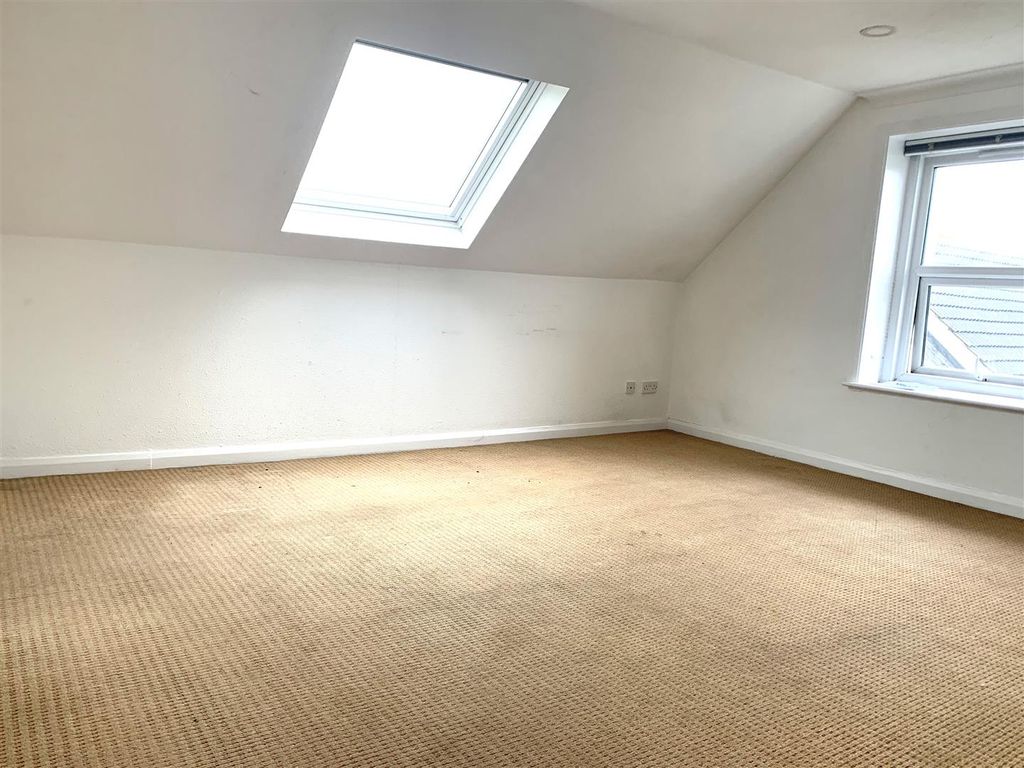 Property photo 2 of 9 Img_7844.Jpg