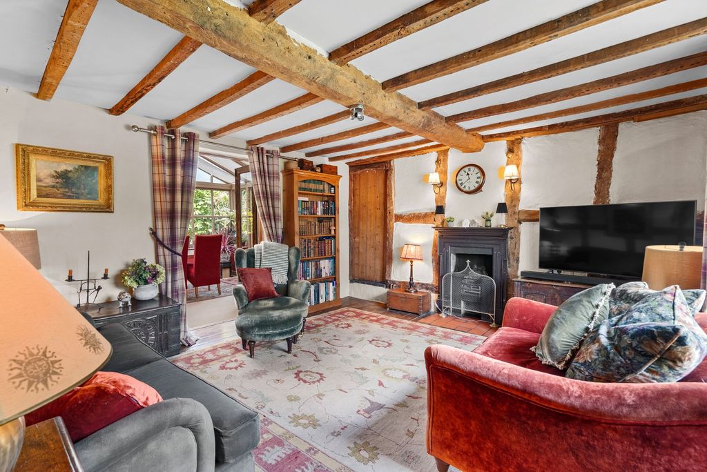 Property photo 3 of 46