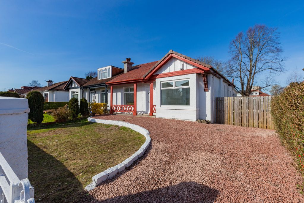 Property photo 2 of 35 Driveway