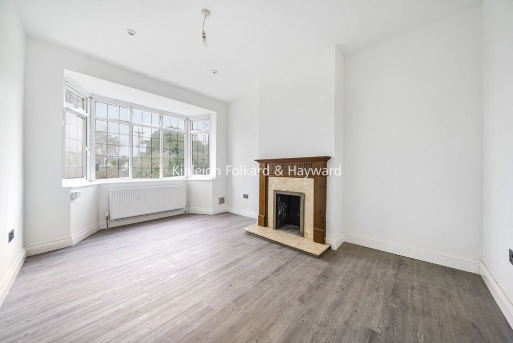 Property photo 2 of 6 Ebafcc05-B867-448E-9