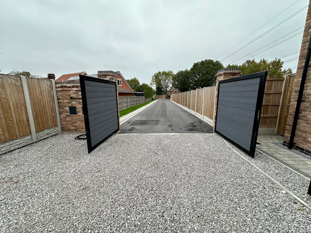 Property photo 3 of 36 Img_6930