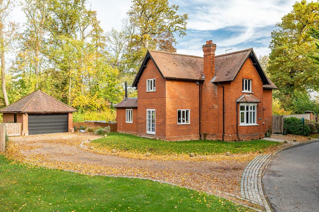 Property photo 1 of 35 External-Smalll-6.Jpg