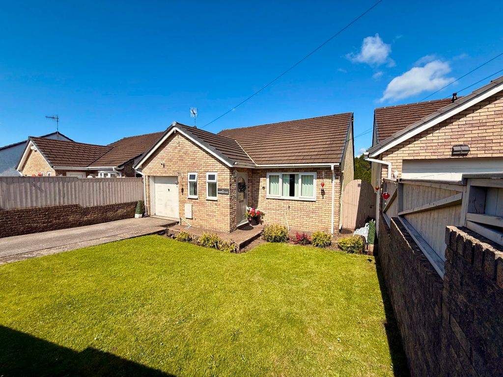 Property photo 1 of 38