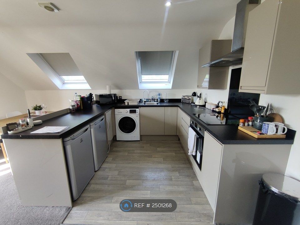 Property photo 3 of 9
