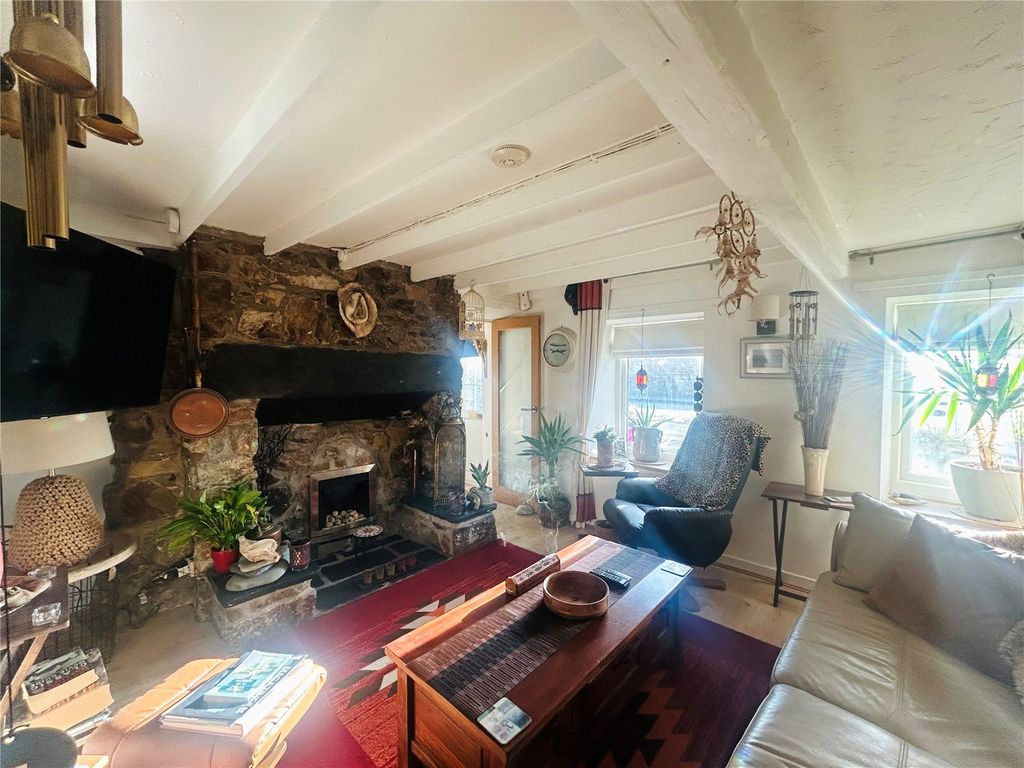 Property photo 2 of 22 Picture No. 53