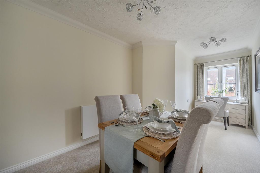 Additional image 9 of 2 bed flat for saleBeeches Lodge, Reedham Road, Burnham SL1