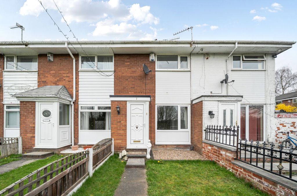 Property photo 1 of 18