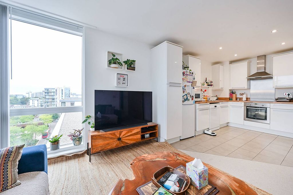 Property photo 1 of 7