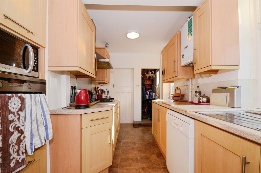 Property photo 3 of 15