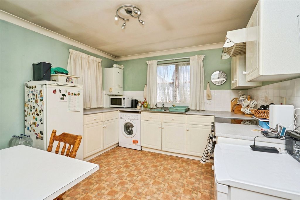 Property photo 2 of 10 Kitchen/Diner