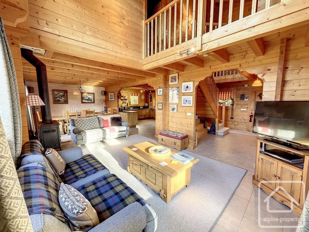 Property photo 2 of 34