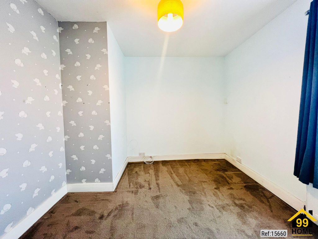 Property photo 2 of 11 Photo 1