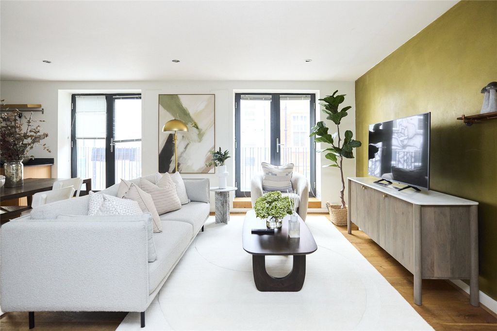 Property photo 2 of 18 Picture No. 04